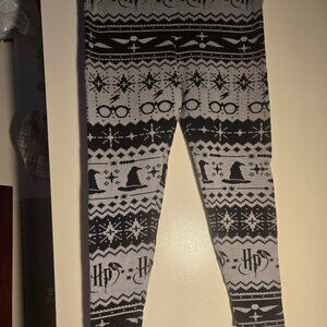 Harry Potter leggings Torrid Size 3
